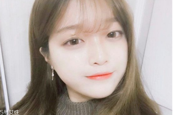 大餅臉適合空氣劉海嗎 韓系甜美空氣劉海推薦 大餅臉適合空氣劉海嗎 韓系甜美空氣劉海推薦