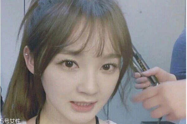 大餅臉適合什么劉海 完美修飾大臉