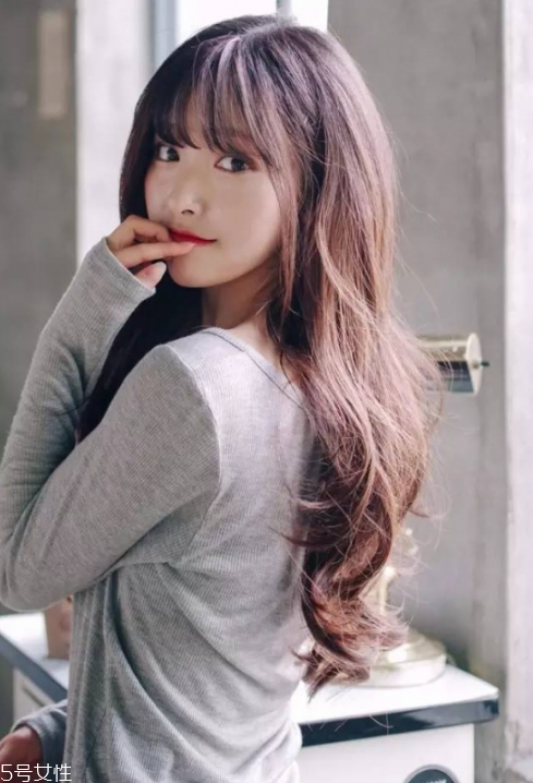 空氣劉海適合多大年齡 最新款空氣劉海發(fā)型圖片 空氣劉海適合多大年齡 最新款空氣劉海發(fā)型圖片