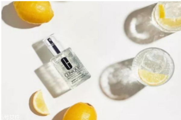 倩碧透明黃油適合多大年齡用 倩碧透明黃油適合年齡 倩碧透明黃油適合多大年齡用 倩碧透明黃油適合年齡