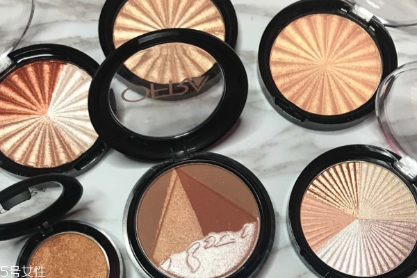 金色腮紅適合什么膚色 能中和黑皮的暗沉感 金色腮紅適合什么膚色 能中和黑皮的暗沉感