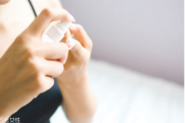 秋冬季節(jié)感冒了如何選擇護膚品 秋冬季節(jié)感冒了如何選擇護膚品