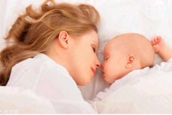 嬰兒哭鬧不睡覺(jué)怎么辦