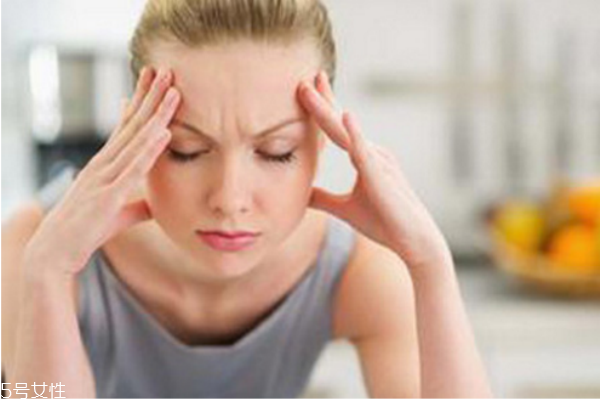 偏頭痛不能吃什么食物 偏頭痛不能吃什么食物