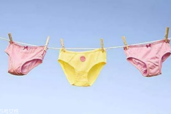 純棉內(nèi)褲什么顏色好 淺色系更健康 純棉內(nèi)褲什么顏色好 淺色系更健康
