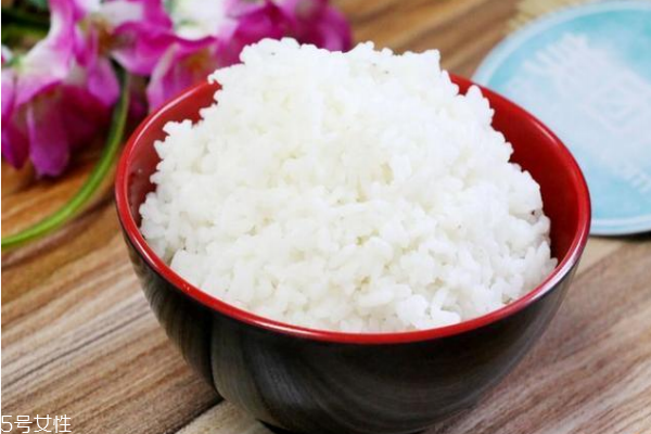 米飯?zhí)矔?huì)對(duì)胃不好嗎 確實(shí)如此 米飯?zhí)矔?huì)對(duì)胃不好嗎 確實(shí)如此