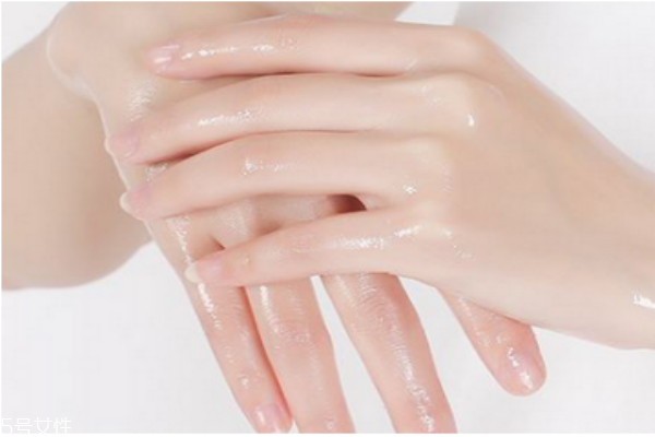 做完手膜需要洗手嗎 看什么手膜 做完手膜需要洗手嗎 看什么手膜
