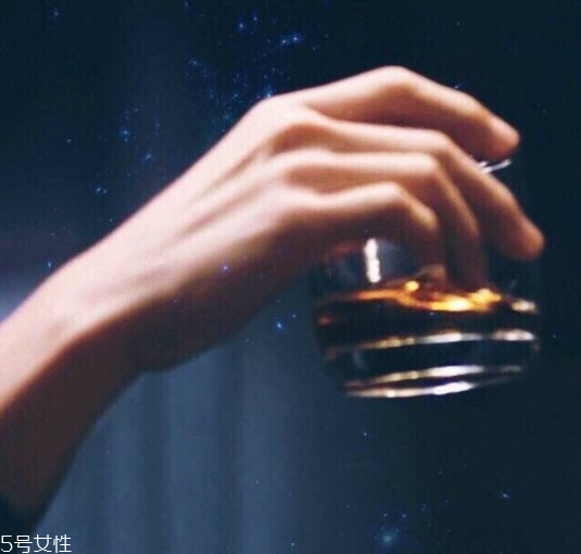 手指粗怎么變細(xì) 讓你遠(yuǎn)離大而粗的手 手指粗怎么變細(xì) 讓你遠(yuǎn)離大而粗的手