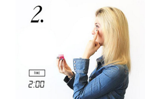 中午睡覺起來怎么補妝 快速補妝技巧 中午睡覺起來怎么補妝 快速補妝技巧