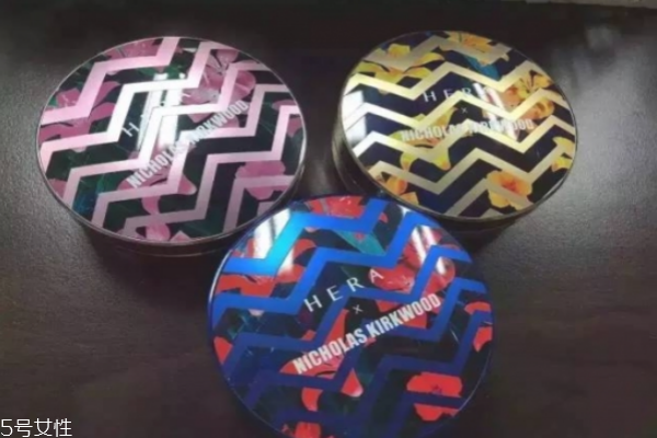 韓國氣墊哪個(gè)好用 當(dāng)下最火爆的9款氣墊粉底 韓國氣墊哪個(gè)好用 當(dāng)下最火爆的9款氣墊粉底