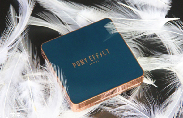 韓國氣墊哪個(gè)好用 當(dāng)下最火爆的9款氣墊粉底 韓國氣墊哪個(gè)好用 當(dāng)下最火爆的9款氣墊粉底