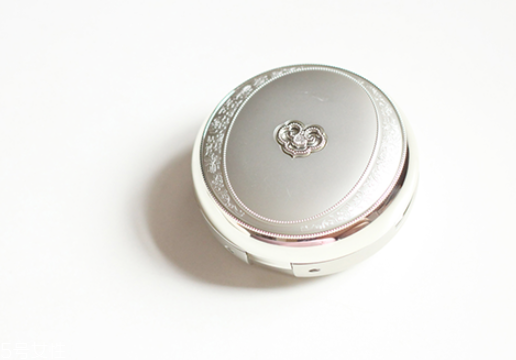 氣墊BB霜哪個牌子妝效好 超好用氣墊BB霜品牌推薦 氣墊BB霜哪個牌子妝效好 超好用氣墊BB霜品牌推薦