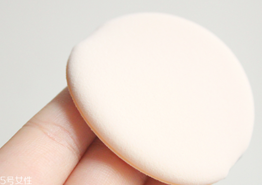 氣墊BB霜哪個牌子妝效好 超好用氣墊BB霜品牌推薦 氣墊BB霜哪個牌子妝效好 超好用氣墊BB霜品牌推薦