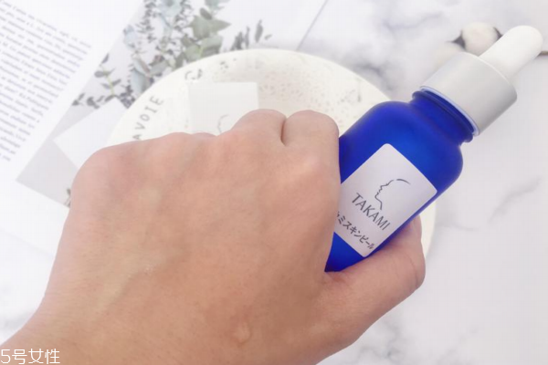 takami小藍(lán)瓶好用嗎 混干皮祛痘實(shí)測