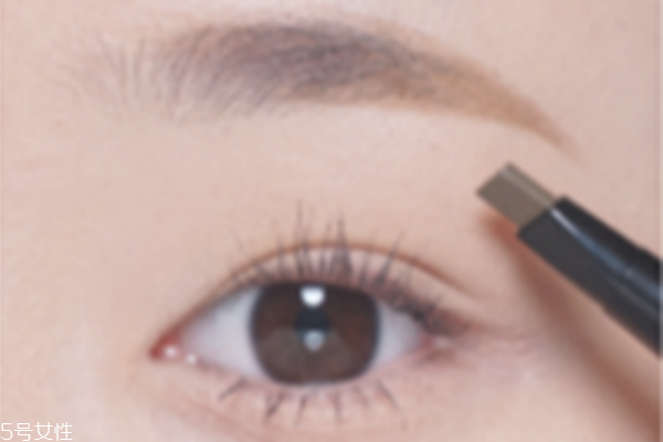 初學者用眉筆怎么畫 石原里美眉毛畫法 初學者用眉筆怎么畫 石原里美眉毛畫法