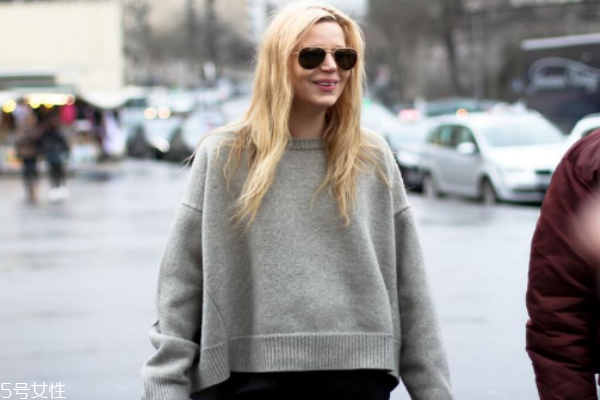 2018秋季流行什么衣服 必不可少的三款單品 2018秋季流行什么衣服 必不可少的三款單品