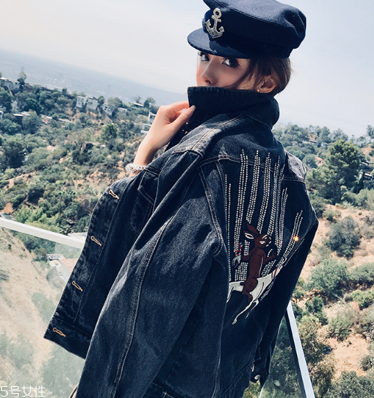 2018秋季流行什么衣服 必不可少的三款單品 2018秋季流行什么衣服 必不可少的三款單品