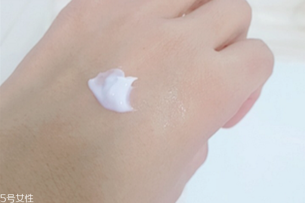 歐萊雅葡萄籽特潤霜怎么樣 讓你的肌膚再水一點 歐萊雅葡萄籽特潤霜怎么樣 讓你的肌膚再水一點