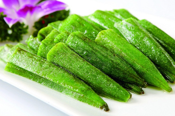 秋葵炒雞蛋要焯水嗎？孕婦吃秋葵得注意這些