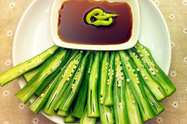 怎樣炒秋葵不粘？寶寶食用秋葵這些事項要注意