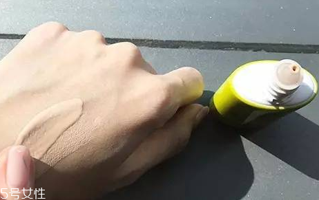 安耐曬bb霜怎么用 安耐曬bb霜全方位使用測(cè)評(píng) 安耐曬bb霜怎么用 安耐曬bb霜全方位使用測(cè)評(píng)