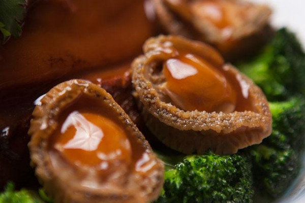 蠔油變質(zhì)是什么味道的？優(yōu)質(zhì)蠔油應(yīng)呈半流狀稠度適中