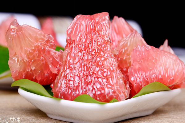 柚子是熱帶水果嗎 不屬于這個(gè)類別 柚子是熱帶水果嗎 不屬于這個(gè)類別