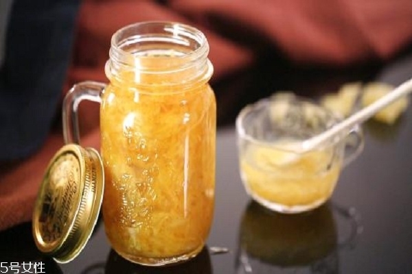 蜂蜜柚子茶可以止咳潤肺嗎 有一定幫助 蜂蜜柚子茶可以止咳潤肺嗎 有一定幫助