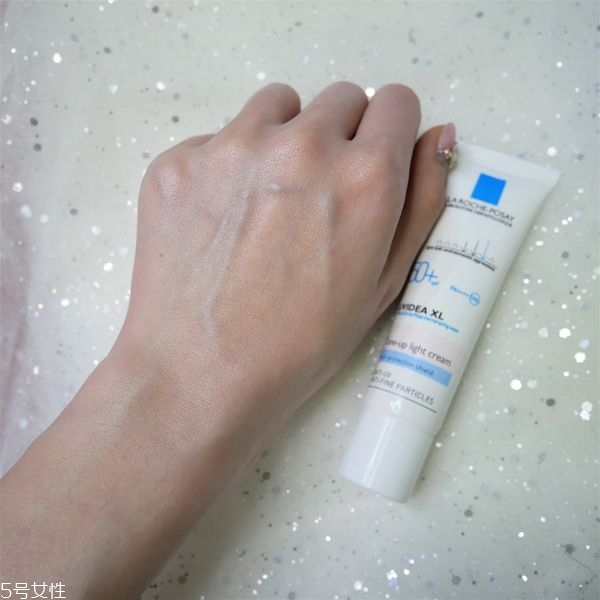 六款防曬霜對(duì)比實(shí)驗(yàn) 夏末防曬更重要 六款防曬霜對(duì)比實(shí)驗(yàn) 夏末防曬更重要