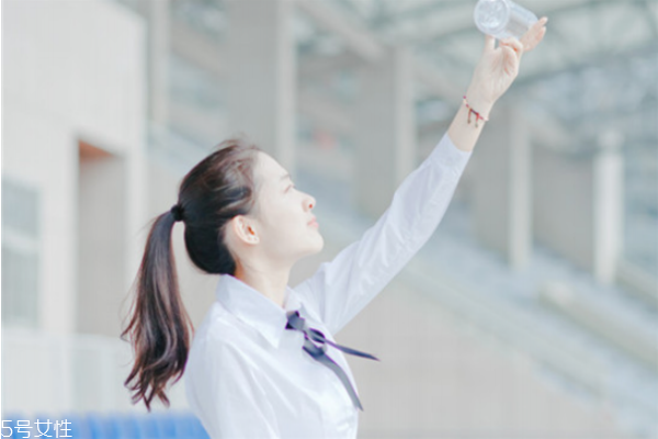 不同防曬可以一起用嗎 需要謹慎使用 不同防曬可以一起用嗎 需要謹慎使用