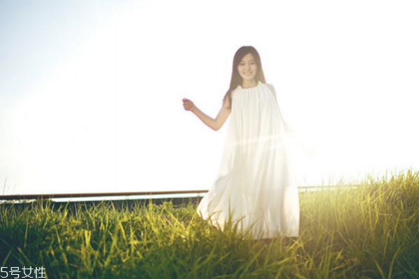 不同防曬可以一起用嗎 需要謹慎使用 不同防曬可以一起用嗎 需要謹慎使用