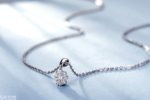 鉆石吊墜回收價格 要看鉆石品質(zhì) 鉆石吊墜回收價格 要看鉆石品質(zhì)