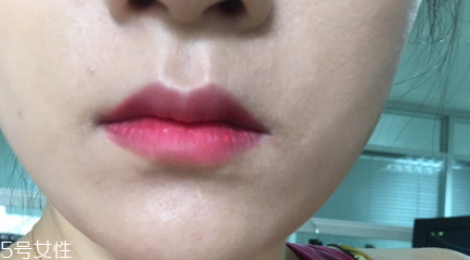 雅詩(shī)蘭黛傾慕320日常嗎 薄涂還是挺日常的 雅詩(shī)蘭黛傾慕320日常嗎 薄涂還是挺日常的