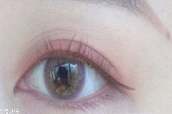 眼影選擇什么顏色好看 這些顏色你值得擁有 眼影選擇什么顏色好看 這些顏色你值得擁有