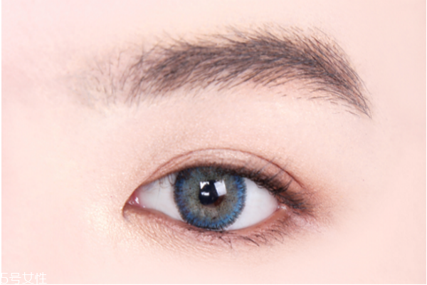 如何畫下垂眼妝 網(wǎng)紅無(wú)辜下垂眼妝 如何畫下垂眼妝 網(wǎng)紅無(wú)辜下垂眼妝