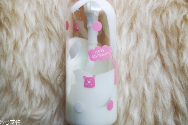 干性皮膚旅行帶什么護(hù)膚品 這些都必備 干性皮膚旅行帶什么護(hù)膚品 這些都必備