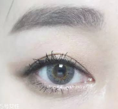 日常妝容的基本步驟 初學(xué)者必備日常妝容 日常妝容的基本步驟 初學(xué)者必備日常妝容