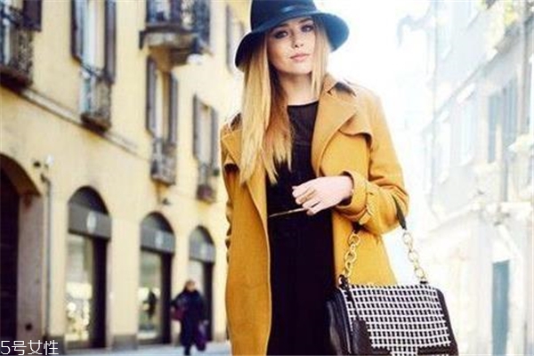 芥末黃搭配什么顏色 今秋流行色 芥末黃搭配什么顏色 今秋流行色