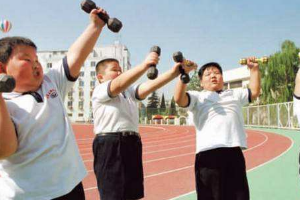孩子的體重越來越重我該怎么辦幫他 孩子的體重越來越重我該怎么辦幫他