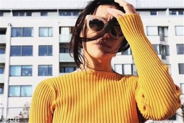 芥末黃搭配什么顏色 今秋流行色 芥末黃搭配什么顏色 今秋流行色