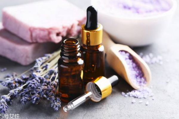 冬季皮膚假性衰老，你需要這幾款護膚品一