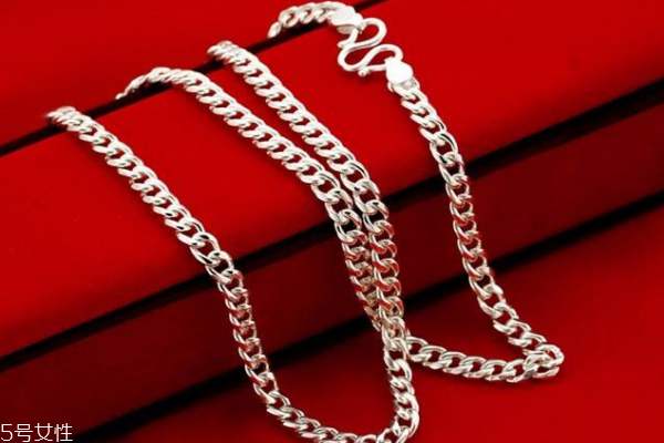 銀項(xiàng)鏈哪個(gè)品牌好 給你推薦幾個(gè) 銀項(xiàng)鏈哪個(gè)品牌好 給你推薦幾個(gè)