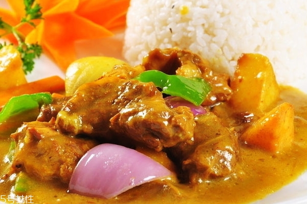 咖喱為什么是酸的 返潮導(dǎo)致變酸 咖喱為什么是酸的 返潮導(dǎo)致變酸