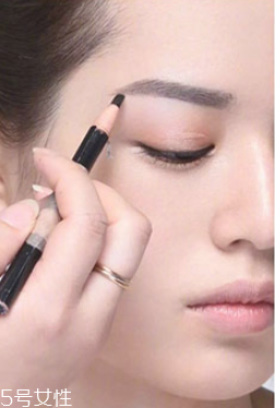 和男朋友約會(huì)化什么妝好看 直男最愛妝容 和男朋友約會(huì)化什么妝好看 直男最愛妝容