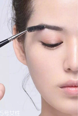 和男朋友約會(huì)化什么妝好看 直男最愛妝容 和男朋友約會(huì)化什么妝好看 直男最愛妝容