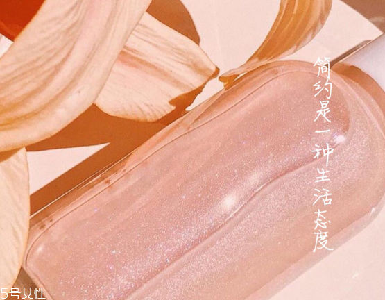 herbivore玫瑰石英身體滋潤油怎么樣 皮膚閃閃發(fā)光 herbivore玫瑰石英身體滋潤油怎么樣 皮膚閃閃發(fā)光