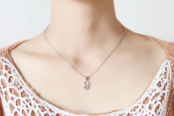 中醫(yī)治療頸椎病最有效的三種方法 中醫(yī)治療頸椎病最有效的三種方法