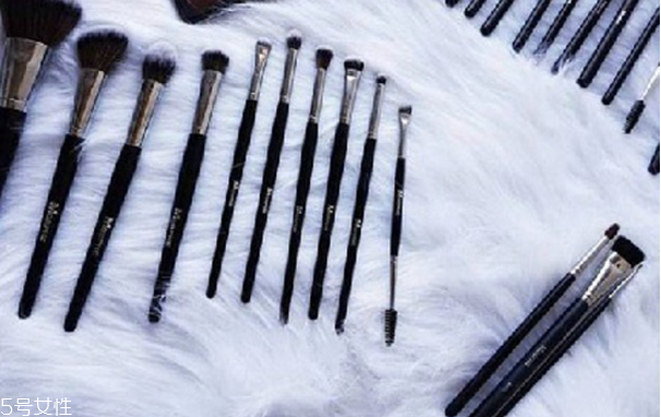 歐美平價(jià)彩妝產(chǎn)品韓妝替代 平價(jià)又好用 歐美平價(jià)彩妝產(chǎn)品韓妝替代 平價(jià)又好用