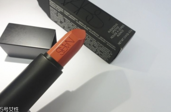 秋冬口紅哪個顏色好看 秋冬口紅色號推薦 秋冬口紅哪個顏色好看 秋冬口紅色號推薦