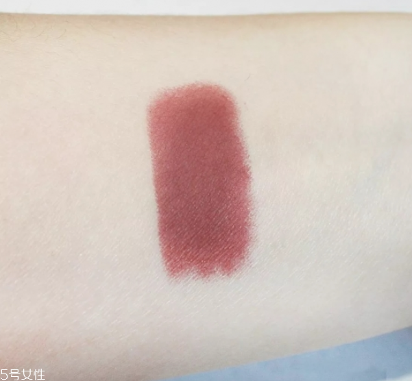 秋冬口紅哪個顏色好看 秋冬口紅色號推薦 秋冬口紅哪個顏色好看 秋冬口紅色號推薦